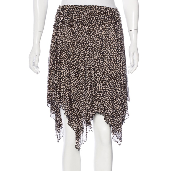 Diane Von Furstenberg Dresses & Skirts - Diane Von Furstenberg NWT Elma silk ruched skirt
